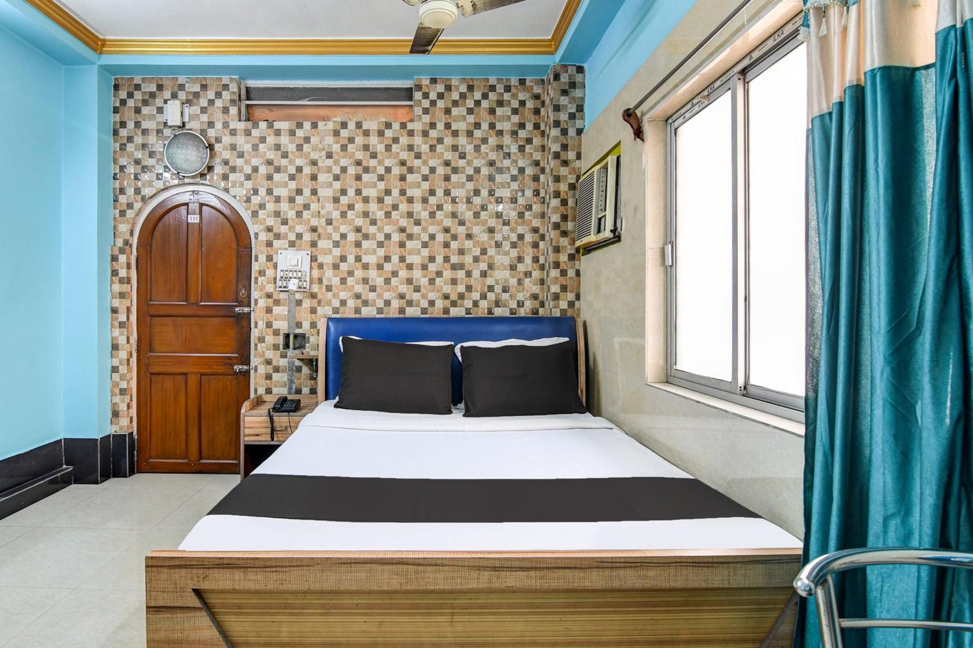 Super Collection O Raj Guest House Near Kolkata Airport Gauripur  Exterior photo