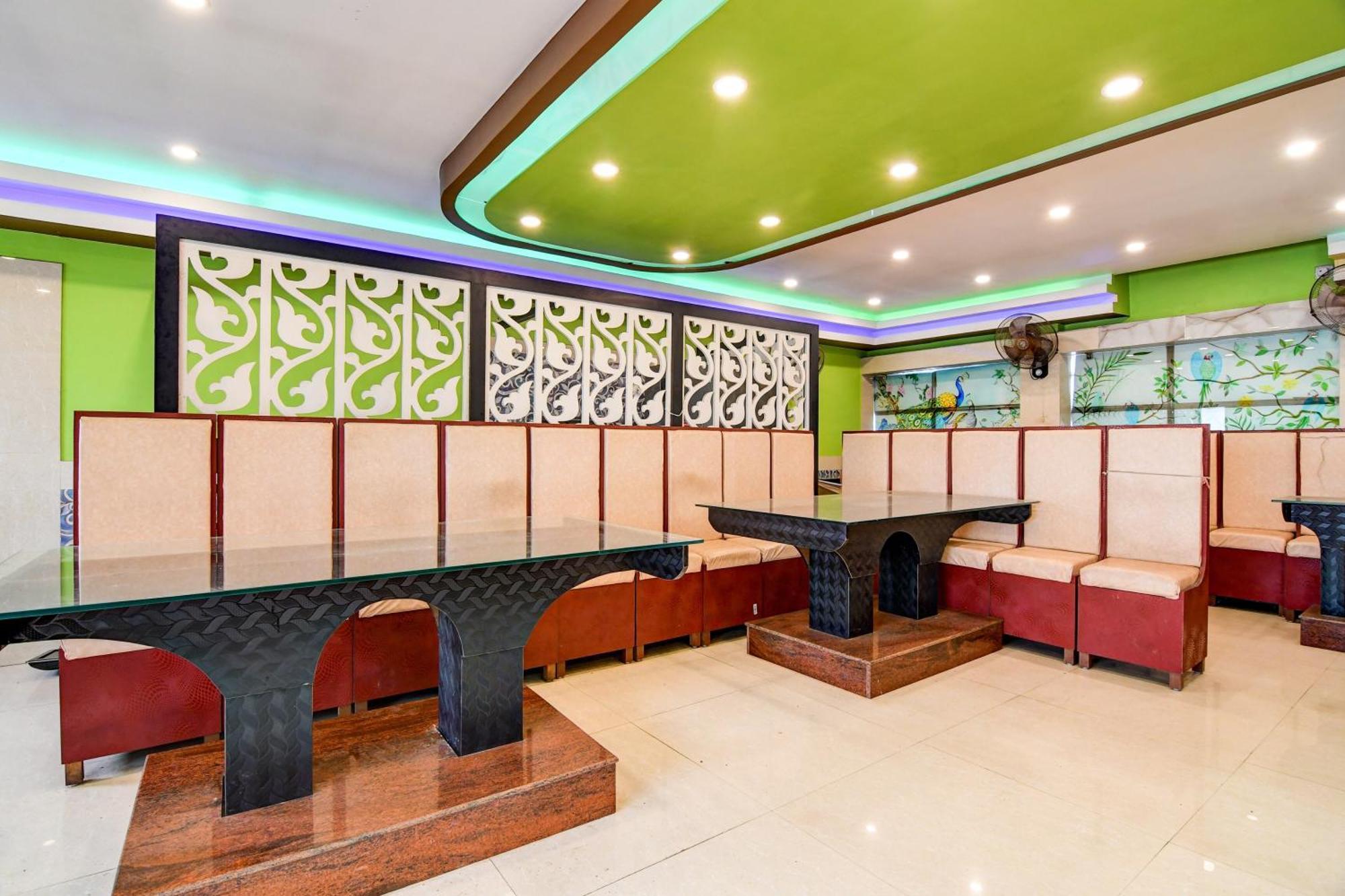 Super Collection O Raj Guest House Near Kolkata Airport Gauripur  Exterior photo