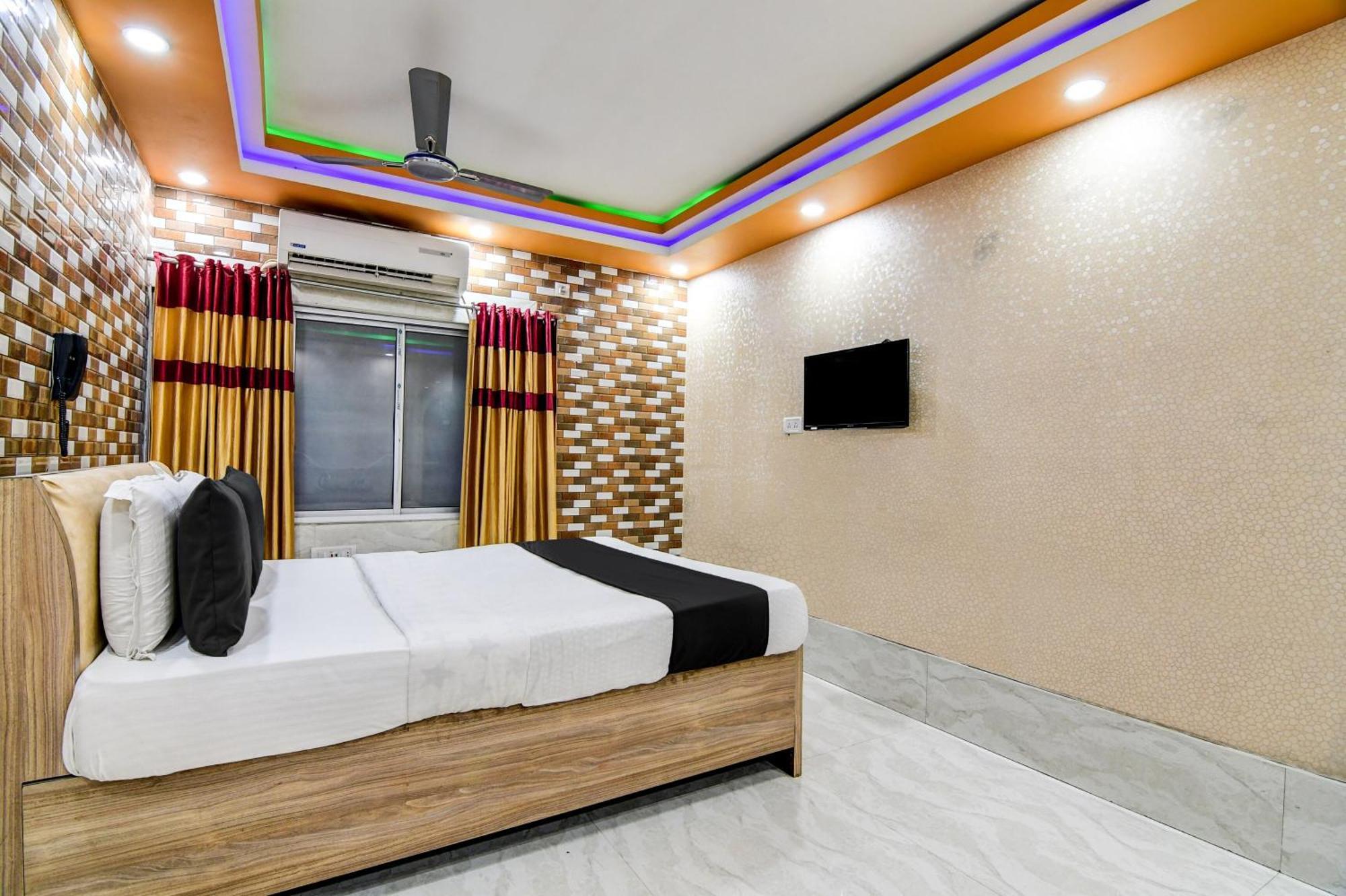 Super Collection O Raj Guest House Near Kolkata Airport Gauripur  Exterior photo