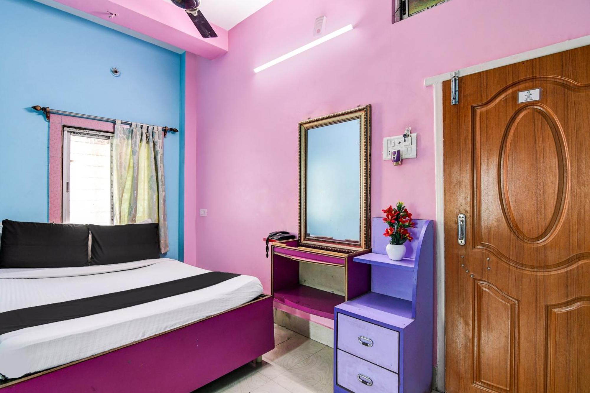 Super Collection O Raj Guest House Near Kolkata Airport Gauripur  Exterior photo